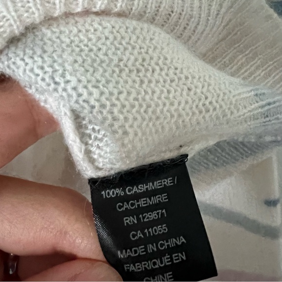 NWT SKULL CASHMERE Mara Tiger Stripe Print Cashmere Sweater Small - Picture 4 of 10